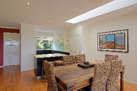 A PERFECT STAY 3 James Cook Apartments - Tourism Canberra 3