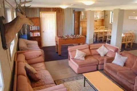 East Lake Travellers Lodge - Tourism Canberra 2