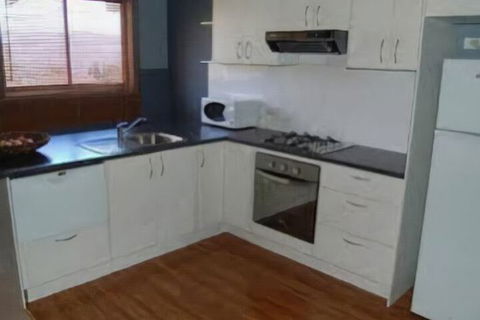 East Lake Travellers Lodge - Tourism Canberra 6