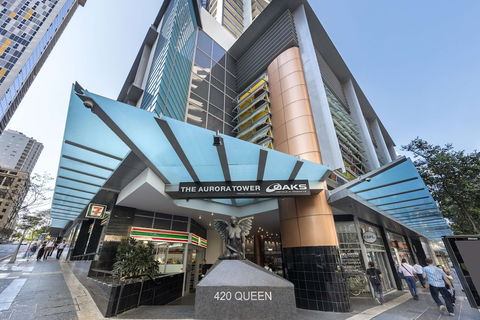 Oaks Aurora Tower - Tourism Canberra 4
