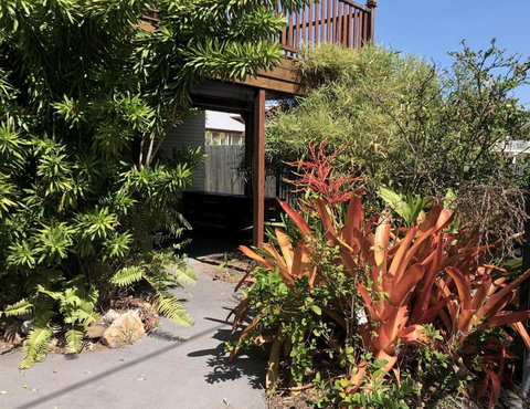 Five 3 Five - The Beachside Barracks - Tourism Canberra 5