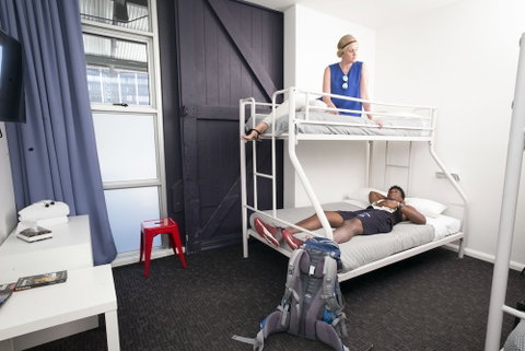 Sydney Railway Square YHA - Hostel - Tourism Canberra 5
