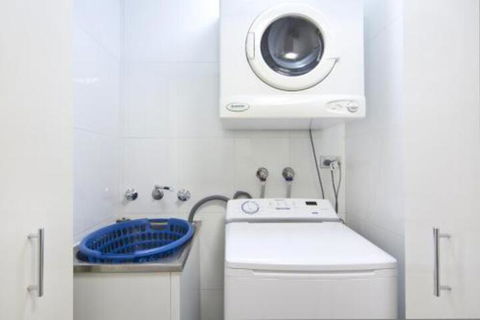 Astra Apartments Sydney Kent Street - Tourism Canberra 2