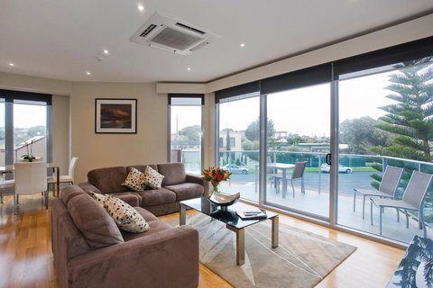 7 Bell Street Apartments - Tourism Canberra 1