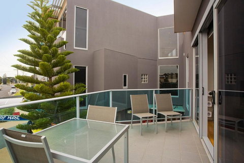 7 Bell Street Apartments - Tourism Canberra 6