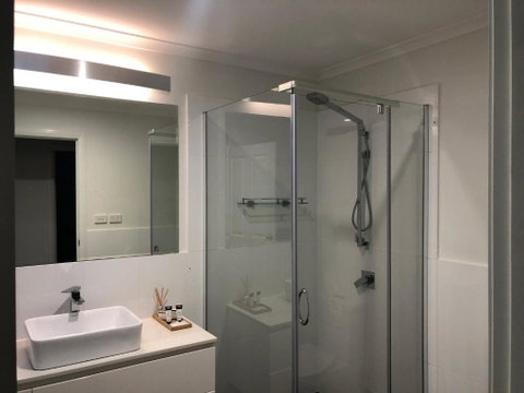 Beach & Bay Holiday House - Tourism Canberra 1