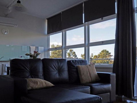 Harmony At Tower Hill Apartment - Tourism Canberra 2