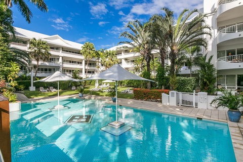 Poolside Apt In Alamanda Beachfront Resort 67 - Tourism Canberra 2