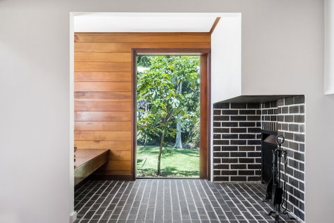 Your Luxury Escape - Cedar View - Tourism Canberra 4