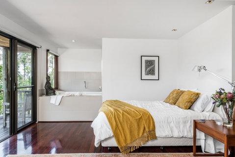 Your Luxury Escape - Cedar View - Tourism Canberra 6