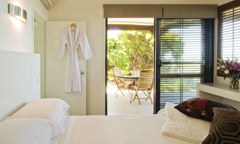 The Summerhouse - Tourism Canberra 0
