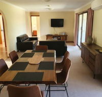 Annies Holiday Units - Tourism Canberra