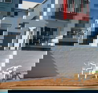 Bluedock Apartments - Tourism Canberra