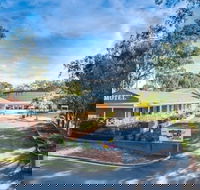 Commercial Golf Resort - Tourism Canberra