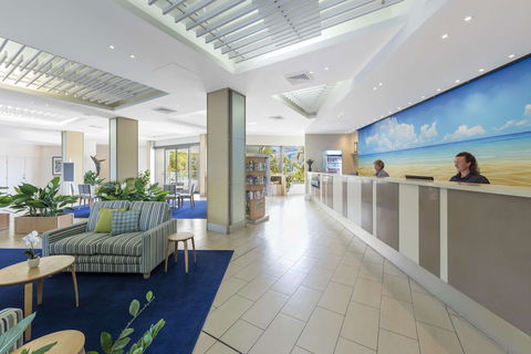 Oaks Hervey Bay Resort And Spa - Tourism Canberra 0