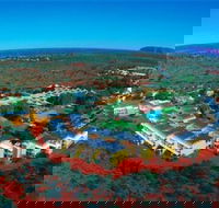 Desert Gardens Hotel - Tourism Canberra