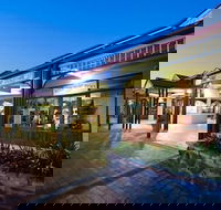 Treetops Seaview Montville - Tourism Canberra