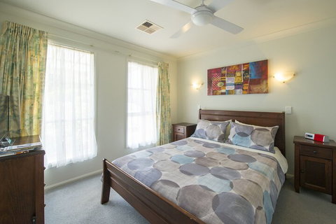 Bellevue Bed & Breakfast McLaren Vale - Tourism Canberra 7