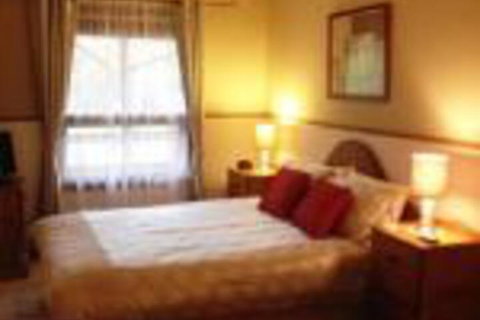 Southern Vales Bed & Breakfast - Tourism Canberra 0