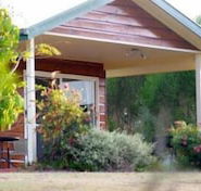 Amamoor Homestead BB and Country Cottages - Tourism Canberra