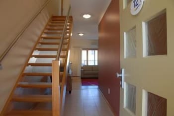 The Lakes Apartments - Tourism Canberra 1