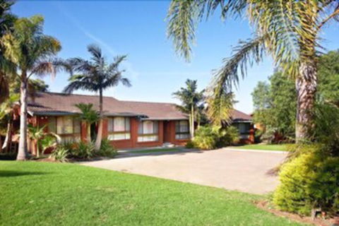 Paradise Holiday Apartments - Tourism Canberra 5