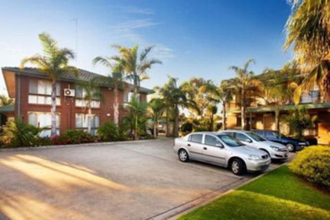Paradise Holiday Apartments - Tourism Canberra 7
