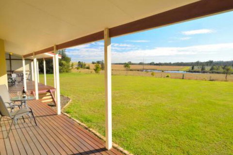 The Residence At Elbourne Wines - Tourism Canberra 3