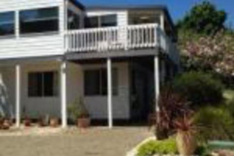 Yarra Glen Bed & Breakfast - Tourism Canberra 0