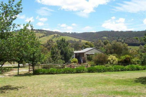 Yarra Glen Bed & Breakfast - Tourism Canberra 4
