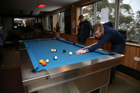 Sugarbush Lodge & Apartments - Tourism Canberra 6