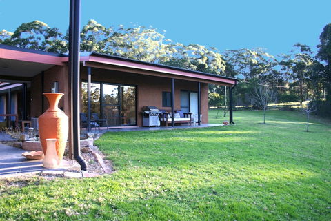 Milton Country Cottages - Tourism Canberra 0