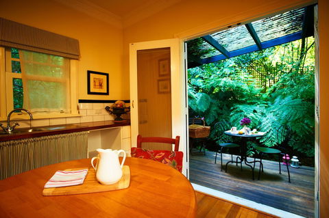 Gatehouse Cottage At Merrow Cottages - Mt Dandenong - Tourism Canberra 5
