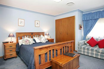 Lavender House B&B - Tourism Canberra 4