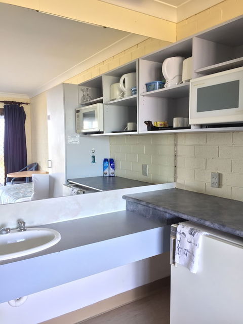 Skenes Creek Lodge Motel And Restaurant - Tourism Canberra 6