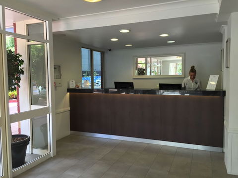 CKS Sydney Airport Hotel - Tourism Canberra 3