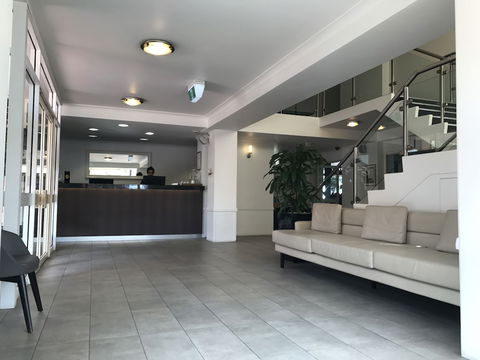 CKS Sydney Airport Hotel - Tourism Canberra 2