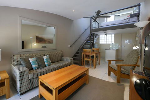 Caribbean Noosa - Tourism Canberra 7