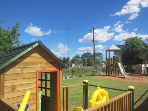 Eldorado Motor Inn - Tourism Canberra 3