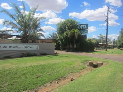 Eldorado Motor Inn - Tourism Canberra 2