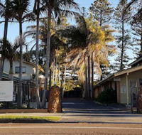 El Lago Waters Tourist Park - Tourism Canberra