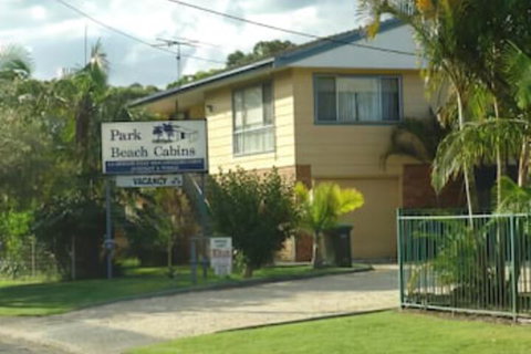 Park Beach Cabins - Tourism Canberra 3