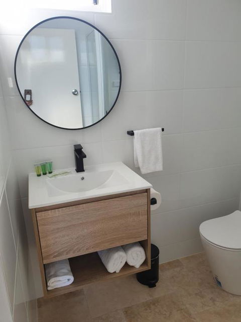 Sandpiper Motel Ulladulla - Tourism Canberra 2