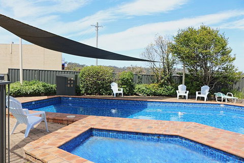 Penguin Mews Merimbula - Tourism Canberra 5