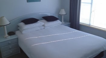 Breakers Apartments Mollymook - Tourism Canberra 4