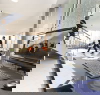 Ramada Encore by Wyndham Belconnen Canberra - Tourism Canberra