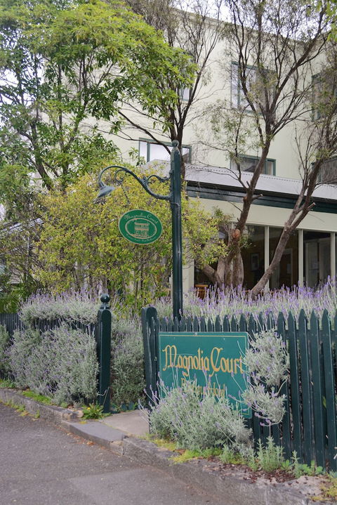 Magnolia Court Boutique Hotel Melbourne - Tourism Canberra 1