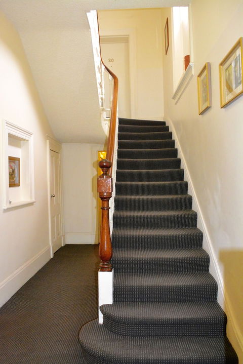 Magnolia Court Boutique Hotel Melbourne - Tourism Canberra 3