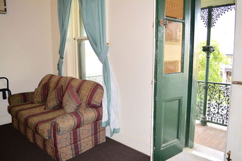 Magnolia Court Boutique Hotel Melbourne - Tourism Canberra 5