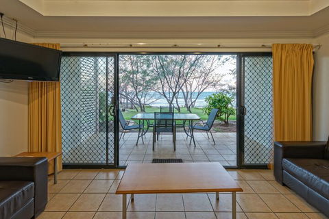 Coral Cove Resort - Tourism Canberra 6